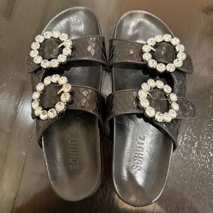 Schutz 7.5 slides